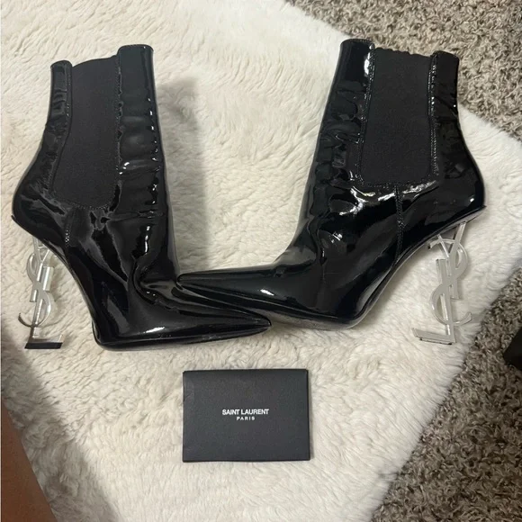 Yves Saint Laurent Glossy Black Heeled Boots - Picture 2 of 7